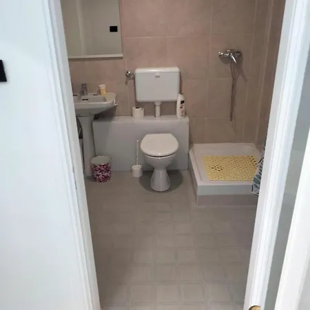 ゲストハウス Dolce Riposo トラーニ